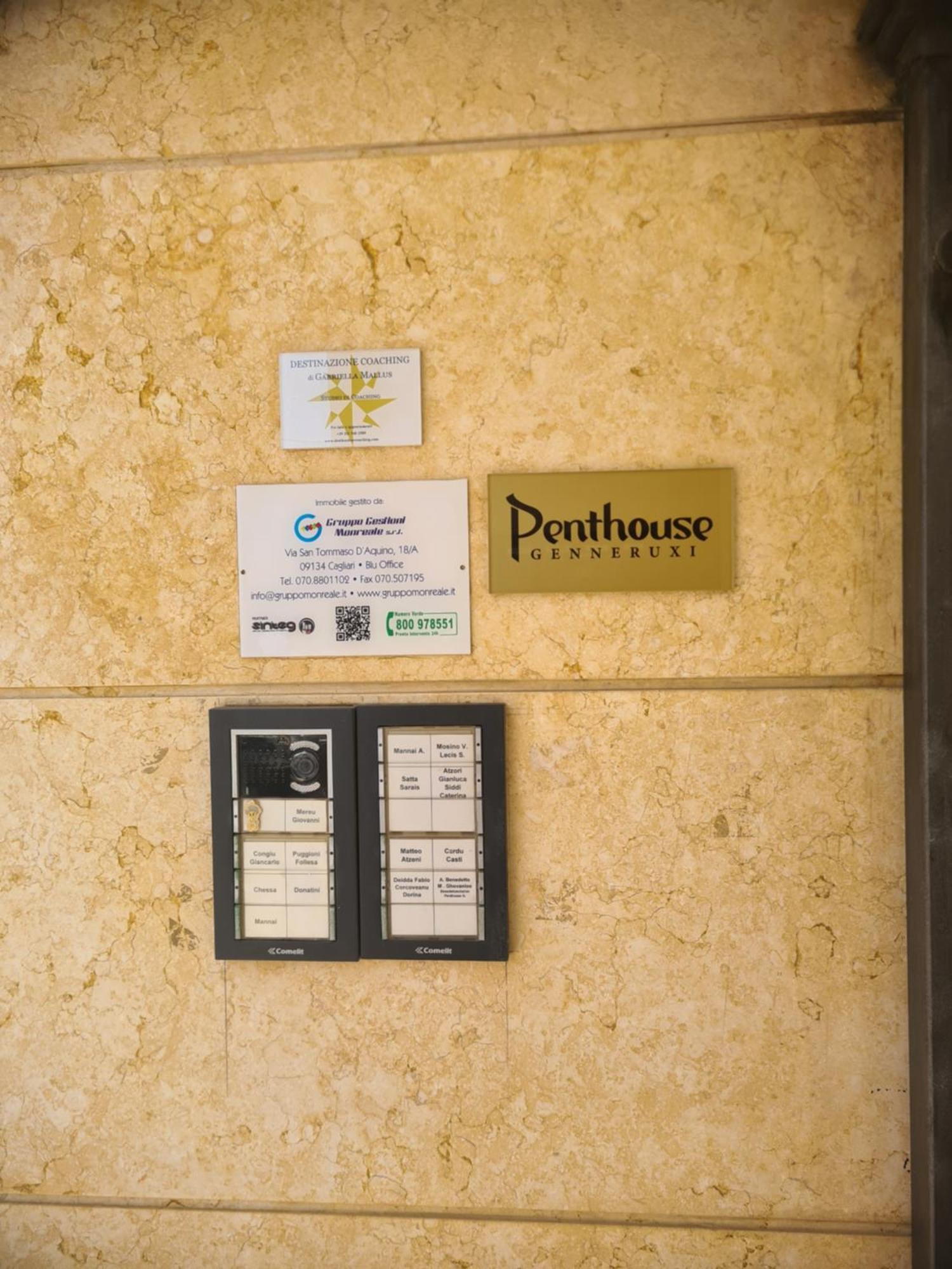 Penthouse Genneruxi 호텔 칼리아리 외부 사진